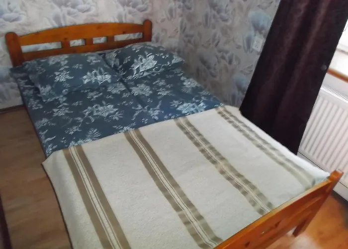 Airport Apartment