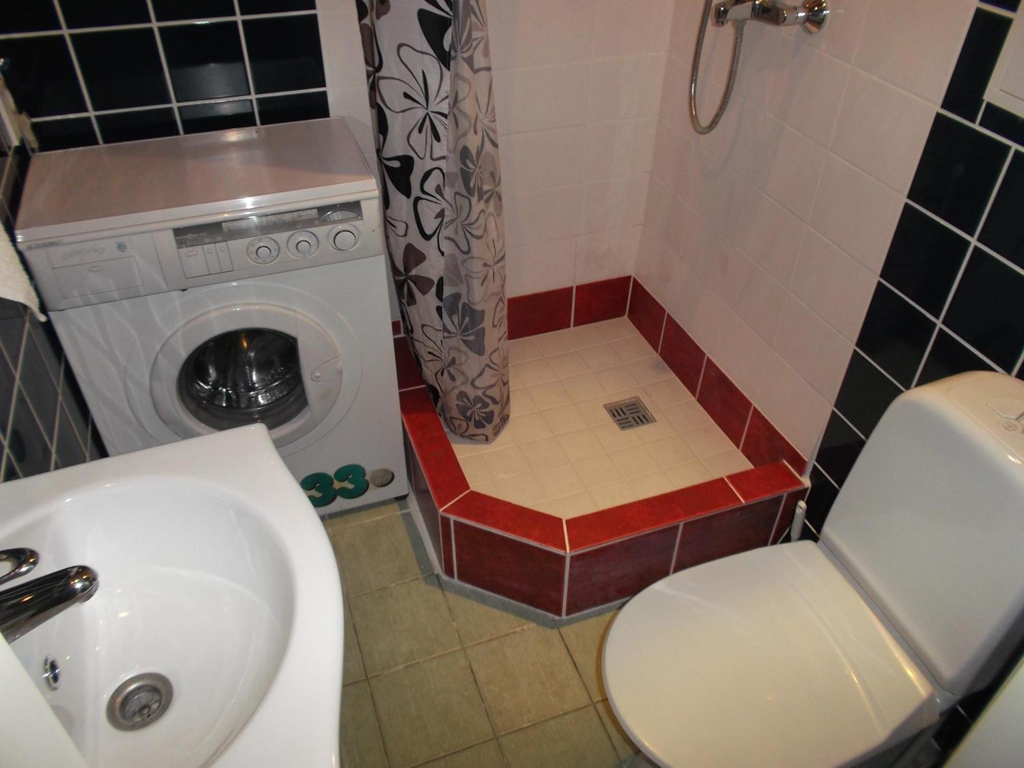Airport Apartment Apartment